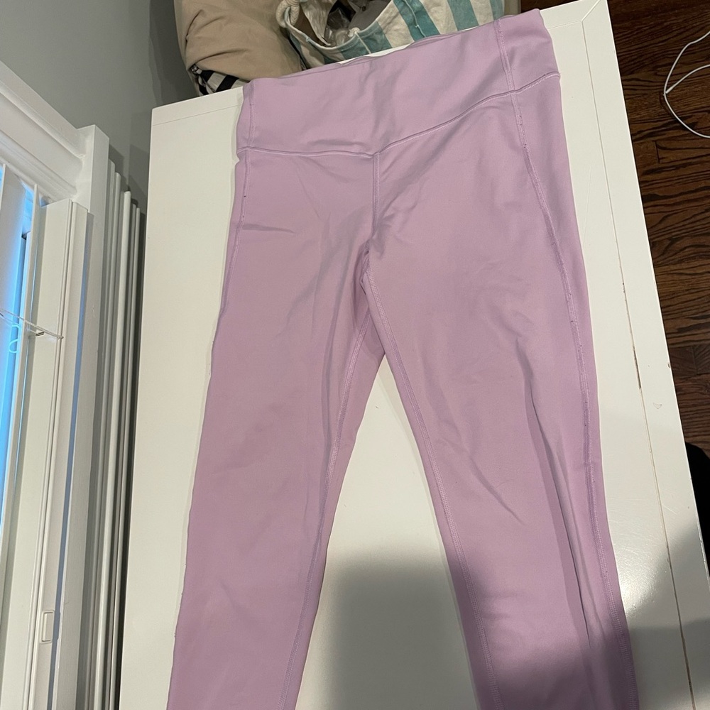 Light purple 3/4 leggings